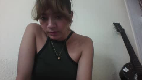 Snapshot of majo_gomezz chatting on October 9, 3:32 am majo_gomezz online show from October 9, 3:32 am