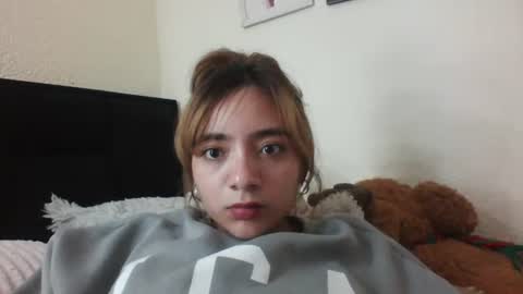 Snapshot of majo_gomezz chatting on September 19, 11:37 pm majo_gomezz online show from September 19, 11:37 pm