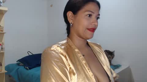 Snapshot of makennaa_1 chatting on February 28, 9:25 am MAKENNAA online show from February 28, 9:25 am
