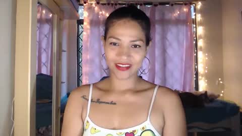Snapshot of makennaa_1 chatting on September 27, 11:06 am MAKENNAA online show from September 27, 11:06 am