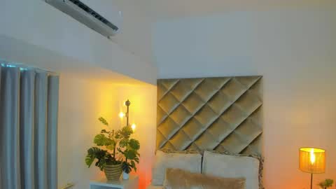 Call Me  Mala   online show from April 16, 6:51 pm