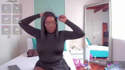 Snapshot of malak_brawn chatting on October 8, 7:07 pm Malak Brawn online show from October 8, 7:07 pm