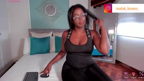 Snapshot of malak_brawn chatting on September 22, 5:00 pm Malak Brawn online show from September 22, 5:00 pm