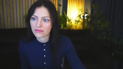 maleficentcrown online show from November 5, 8:08 am