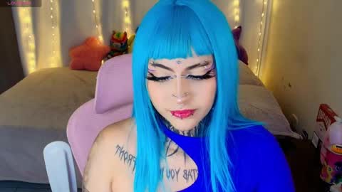 maliciaxpoison online show from June 5, 6:52 am