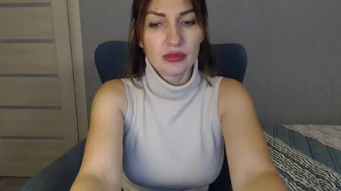 Snapshot of mallinia chatting on December 25, 4:54 pm mallinia online show from December 25, 4:54 pm