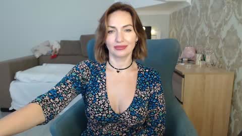 mallinia online show from November 28, 11:02 am