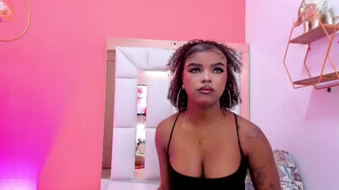 Melanie online show from April 19, 1:44 pm