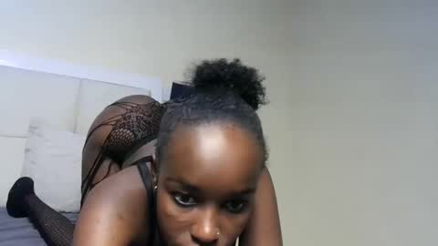 mamaa online show from February 19, 4:55 pm