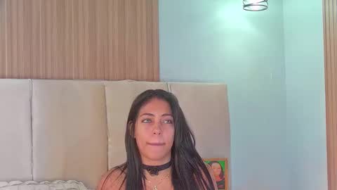 Snapshot of mami_natacha19x chatting on October 2, 2:00 pm nati online show from October 2, 2:00 pm