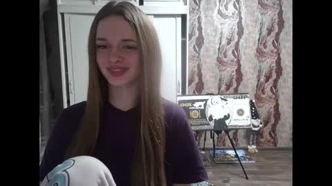 Mamie Trish online show from February 17, 8:27 pm