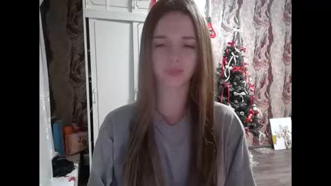 Mamie Trish online show from December 6, 4:28 pm