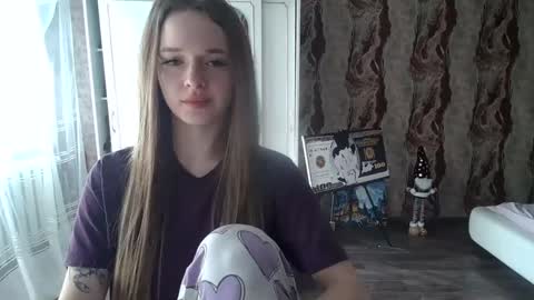 Mamie Trish online show from February 26, 9:12 am