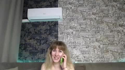 Mandy  online show from February 13, 8:03 pm