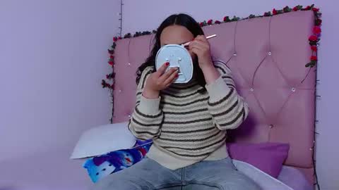 Manu  online show from December 13, 10:48 pm