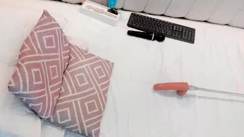 Snapshot of manyaa_ chatting on October 2, 8:36 pm Manya online show from October 2, 8:36 pm