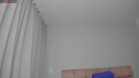 Snapshot of mara_storm chatting on September 15, 1:25 am mara modelo independiente online show from September 15, 1:25 am