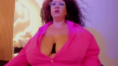 Mrs. Sweet online show from November 10, 3:12 am