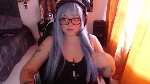 marcela2101 online show from December 5, 9:28 pm