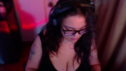 Snapshot of marcela2101s chatting on October 16, 2:03 am marcela2101s online show from October 16, 2:03 am