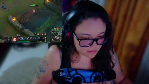 Snapshot of marcela2101s chatting on September 16, 1:02 am marcela2101s online show from September 16, 1:02 am
