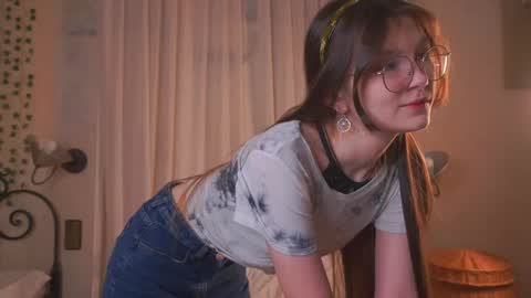 Eva online show from April 22, 2:36 pm