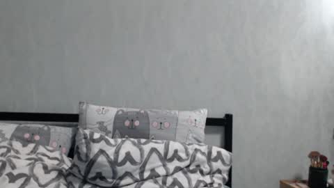 Snapshot of margo_shine chatting on February 6, 3:09 pm margo_shine online show from February 6, 3:09 pm