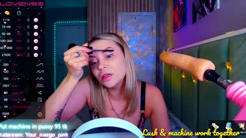 Snapshot of margohotty chatting on February 3, 5:18 am Margo for you   online show from February 3, 5:18 am