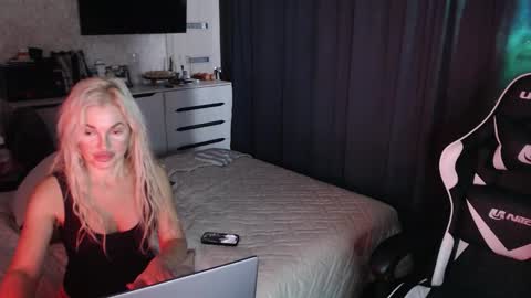 Margoo online show from October 15, 4:59 am