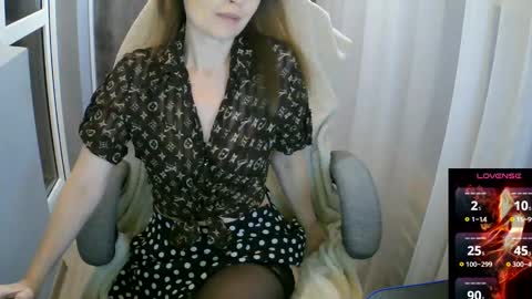 Mari online show from February 13, 9:06 pm