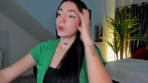 Snapshot of mari_salgado chatting on September 30, 12:33 pm mari_salgado online show from September 30, 12:33 pm