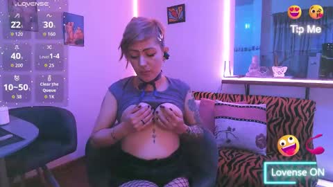 Maria fernanda online show from November 15, 10:44 pm