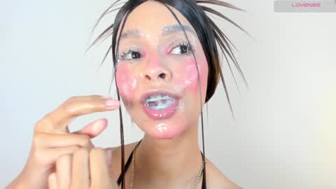 Snapshot of maria_sofii chatting on February 6, 11:20 am S O F I A model independent online show from February 6, 11:20 am