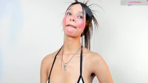 Snapshot of maria_sofii chatting on February 9, 9:06 pm S O F I A model independent online show from February 9, 9:06 pm