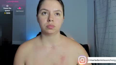 Snapshot of mariadanielasanchez chatting on January 15, 1:45 am mariadanielasanchez online show from January 15, 1:45 am