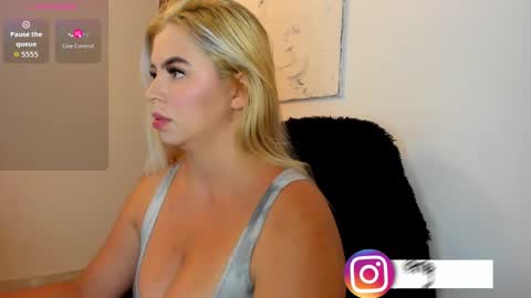 Snapshot of mariadanielasanchez chatting on September 15, 1:25 am mariadanielasanchez online show from September 15, 1:25 am