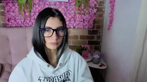 Maria online show from April 8, 11:18 pm