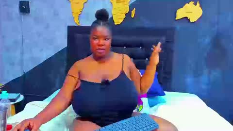 Snapshot of mariam__rossi chatting on September 12, 2:57 pm MARIAM online show from September 12, 2:57 pm