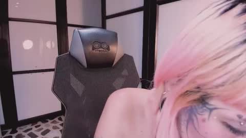 mariam_noir online show from November 6, 8:48 pm