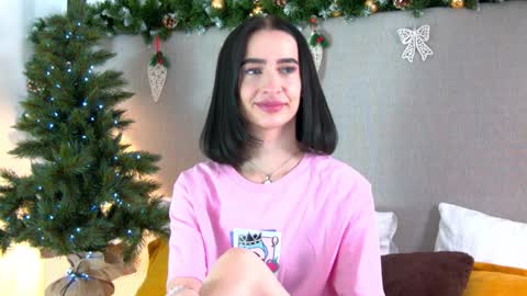 Snapshot of mariamenson chatting on December 15, 9:31 pm MariaMenson online show from December 15, 9:31 pm