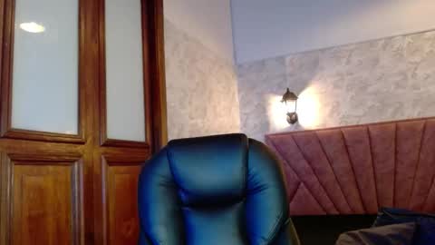 Mariana online show from December 16, 12:00 pm