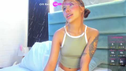 Snapshot of mariana_babe_ chatting on October 14, 12:19 pm mariana_babe_ online show from October 14, 12:19 pm