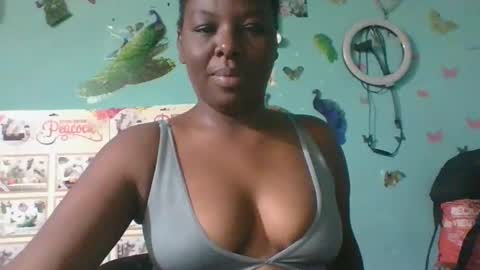 mariana_cute2 online show from November 18, 4:57 am