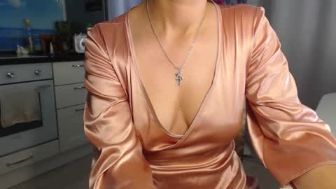 Snapshot of mariana_mur chatting on October 12, 6:49 am MarianaMur online show from October 12, 6:49 am