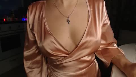 Snapshot of mariana_mur chatting on February 16, 5:26 am MarianaMur online show from February 16, 5:26 am