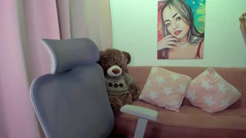 Mariana Lopez online show from November 27, 4:26 am