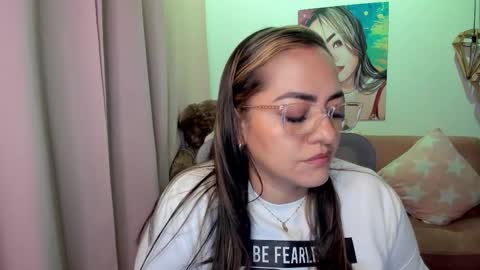 Mariana Lopez online show from December 5, 2:22 am