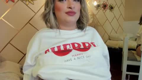 Snapshot of marianeporter_ chatting on September 9, 2:11 am marianeporter online show from September 9, 2:11 am