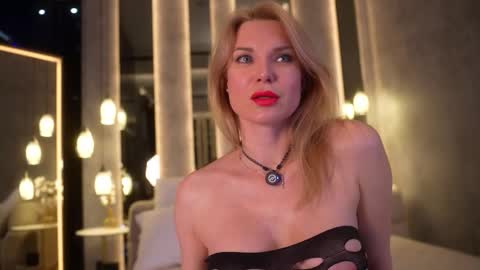 Maria online show from January 9, 3:38 pm