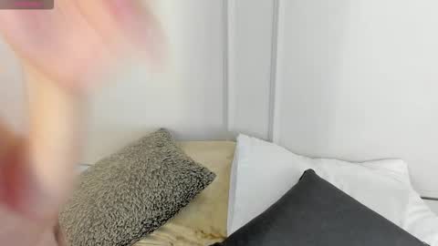 Maria Pettit online show from March 25, 11:02 am